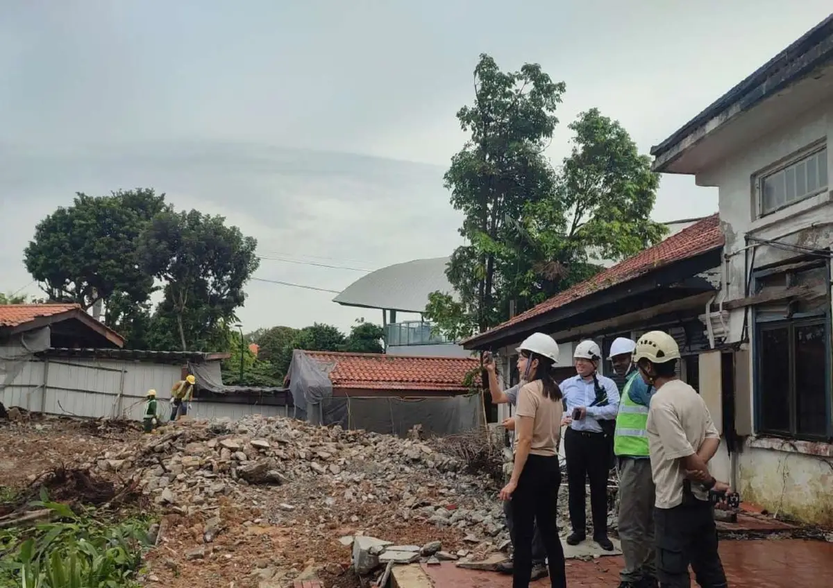 Site team at a demolition project